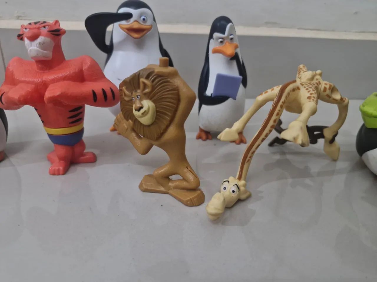Miniaturas Pinguins de Madagascar - Foto 3