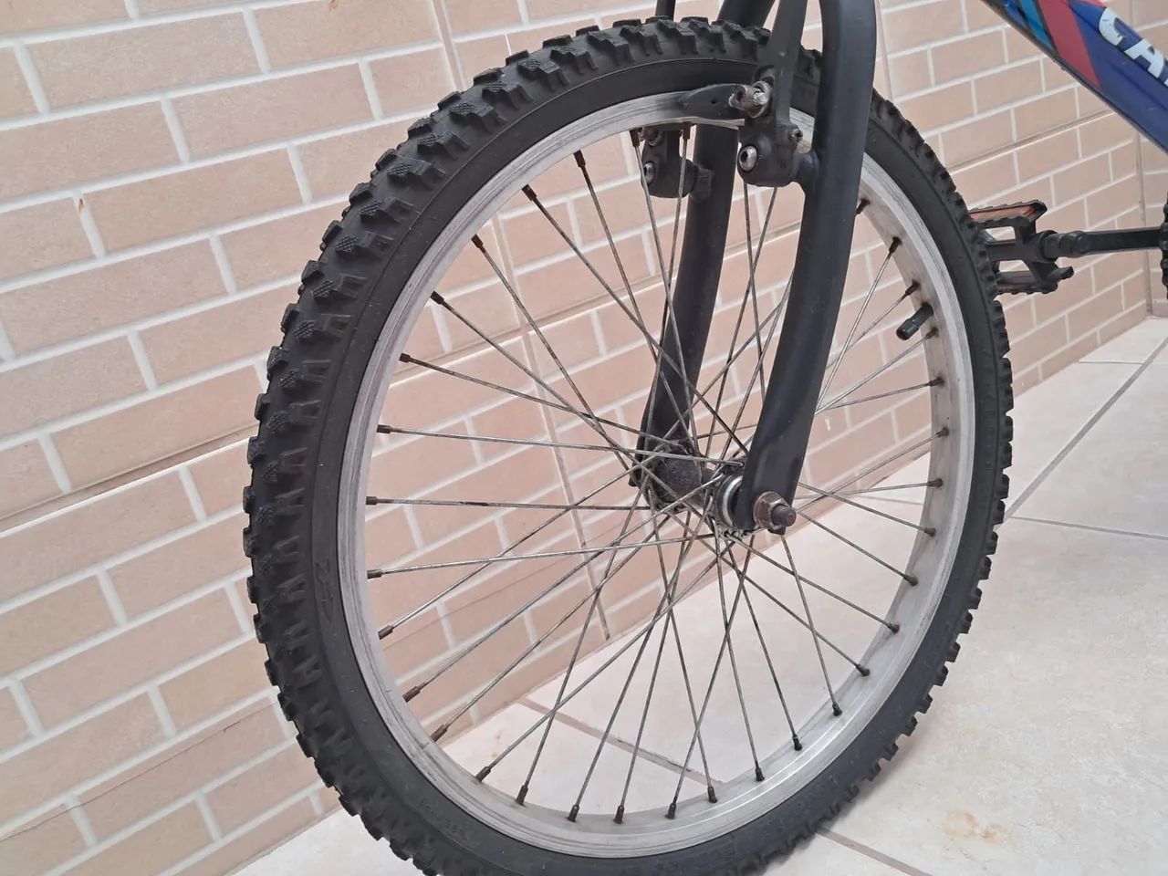 Bicicleta aro 20 - Foto 2