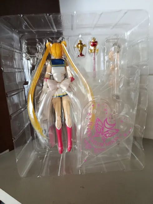 Super Sailor Moon Sh Figuarts - Foto 3