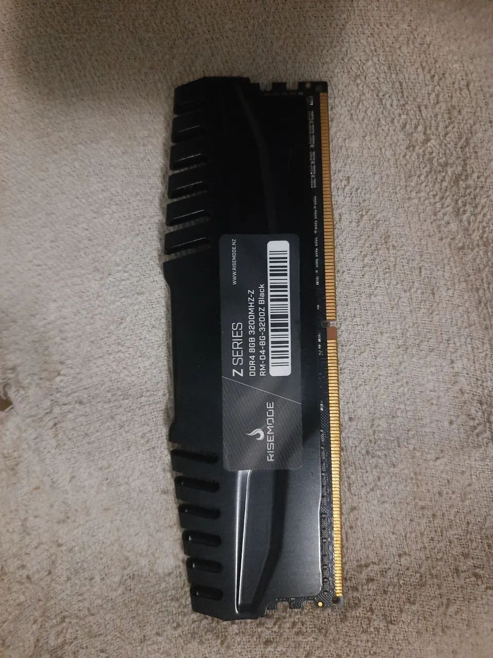 Memória risemode z series DDR4 8gb 3200mhz - Memória RAM - Terra