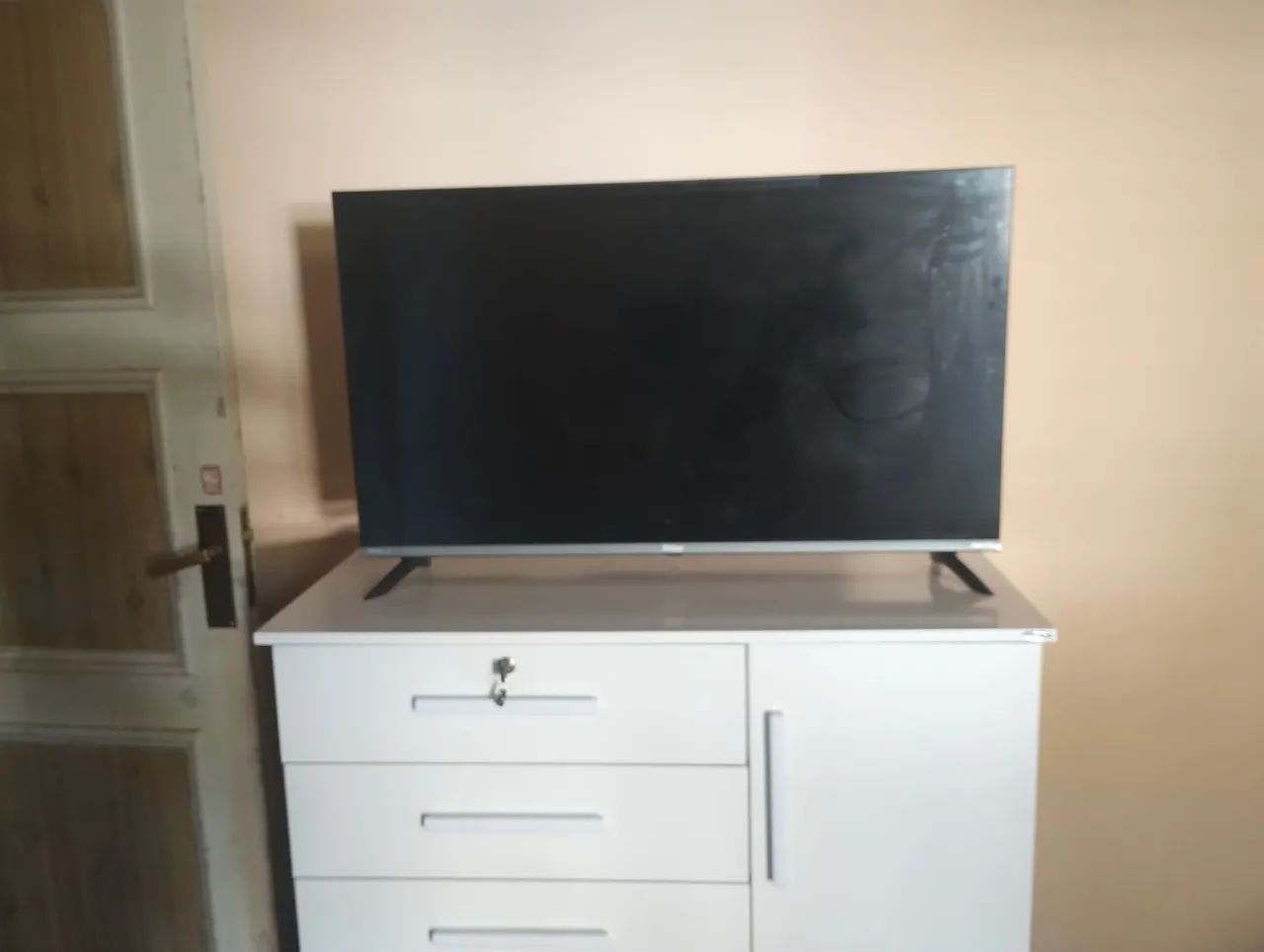 Tv led 40 polegadas nova com NF.