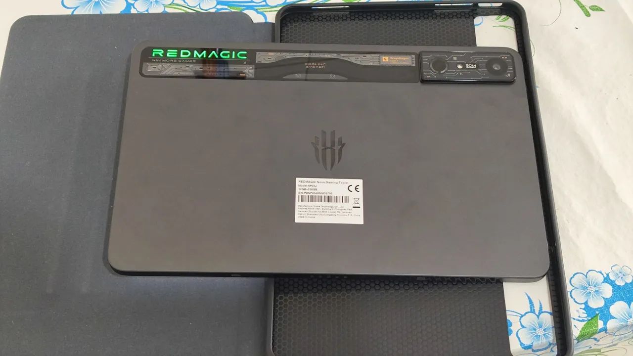 REDMAGIC Nova Gaming Tablet - 12 GB/256 GB - Tablets e E-Readers