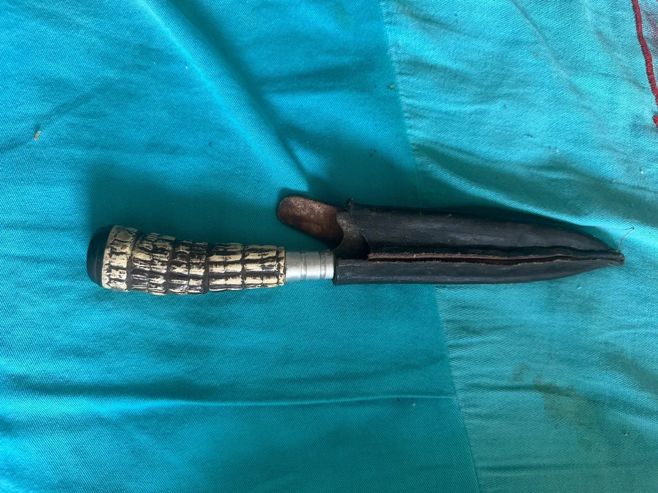 Vendo faca artesanal 45 reais
