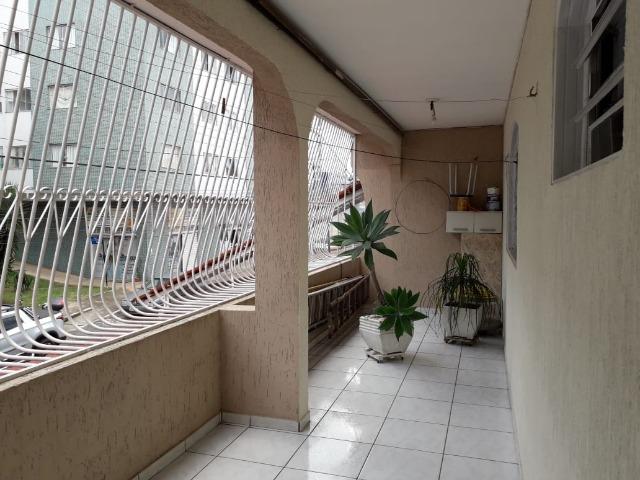 Excelente sobrado para permuta QN 07 - Foto 15