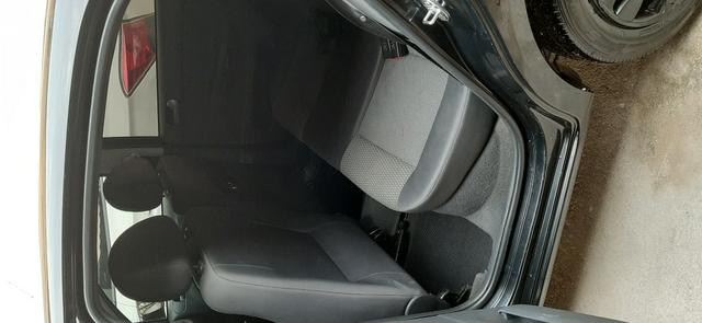 Venda de carro, preço negociável - Foto 3