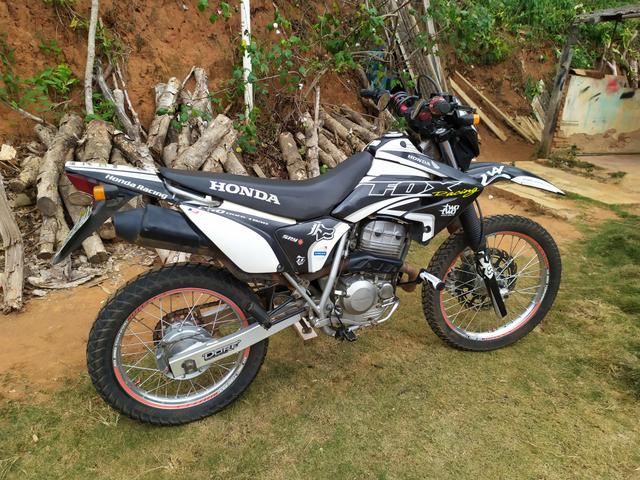 XR 250 Tornado 2006 preta
