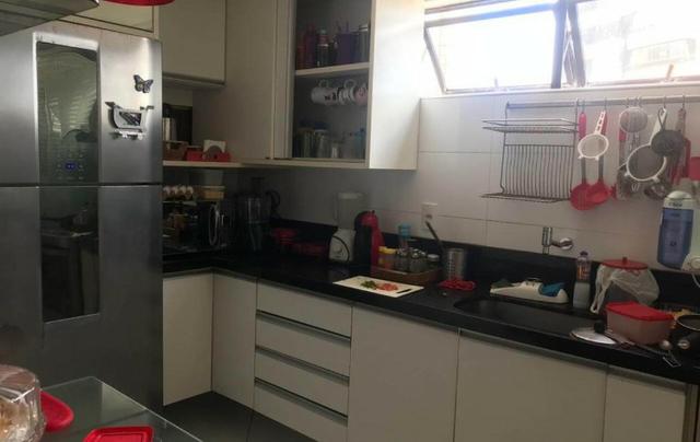 Apartamento com 106m / 3 Quartos / Vista Mar