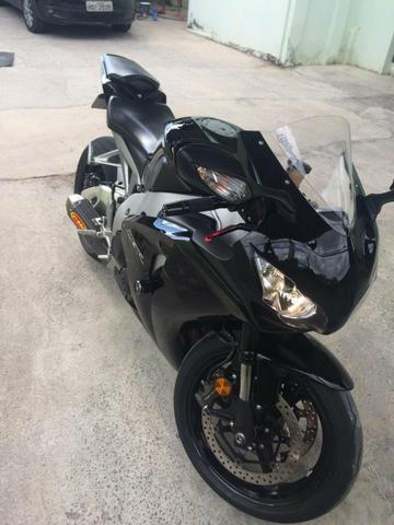 Moto cbr 1000