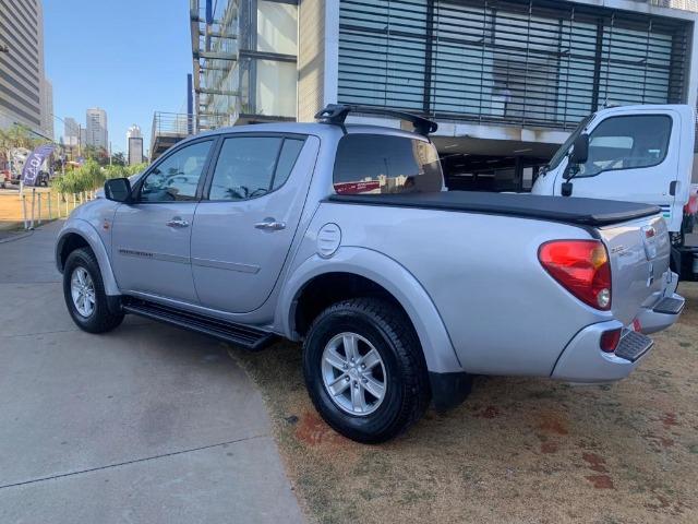 Mitsubishi L200 Triton 3.2 HPE 2009/2009 Diesel 4X4 Aut - Foto 5