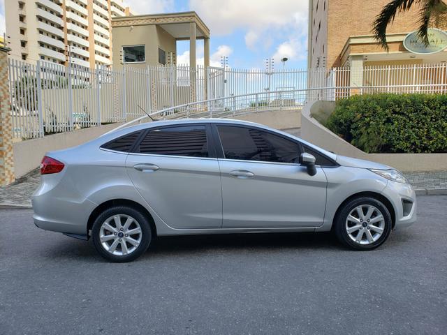 New Fiesta sedan se ano 2012/2012 completo - Foto 8