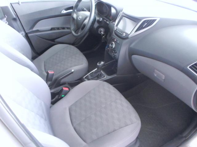 HYUNDAI HB20S 1.6 COMFORT PLUS 16V FLEX 4P AUTOMÁTICO - Foto 8