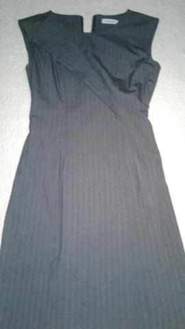 Vestido importado Calvin Klein NOVO - Foto 4