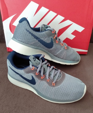 nike tanjun 37