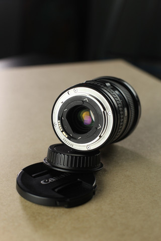Lente Canon EF 17-40mm f/4L USM - Foto 6