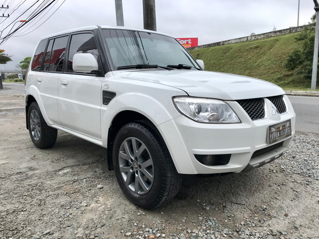 Troca/financia Linda Pajero Tr4 2.0 Flex Mec 2015
