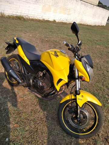 HONDA / CB 300R ANO 2010
