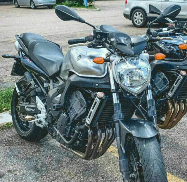 YAMAHA FAZER