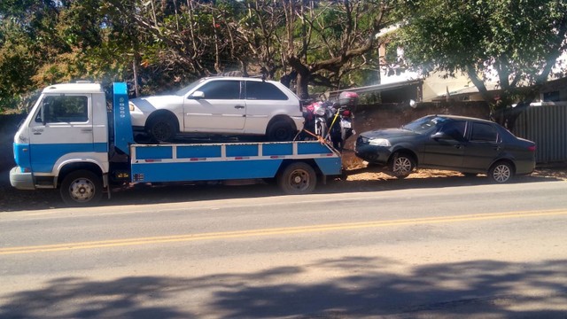 CAMINHÃO 8-150