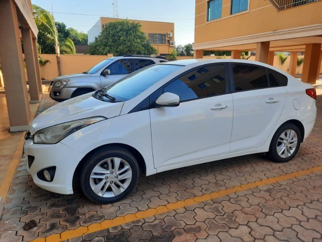 HYUNDAI HB20 S, 1.6