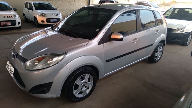 FORD FIESTA 1.6 2014 COMPLETO