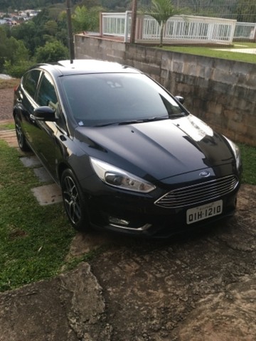 FORD FOCUS TITANIUM PLUS