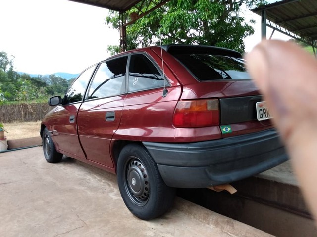 VENDO OU TROCO ASTRA GLS MPFI ANO 1995