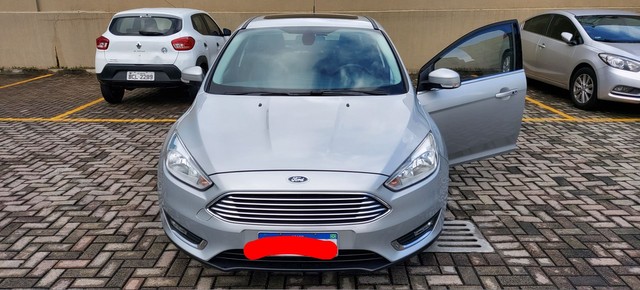 FORD FOCUS TITANIUM 2017