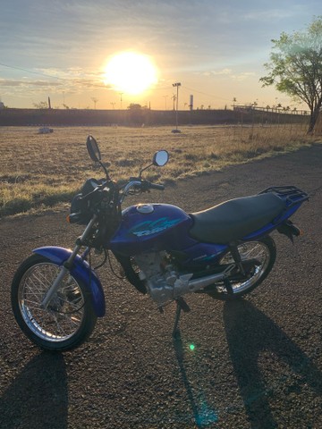 TITAN 125 2003 COMPLETA