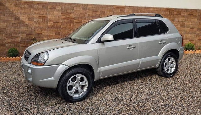 TUCSON GLS 2.0 AUT. GÁS 