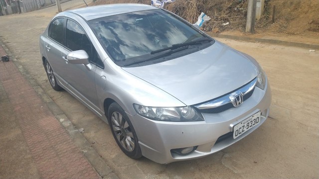 HONDA CIVIC 2011 AUTOMÁTICO