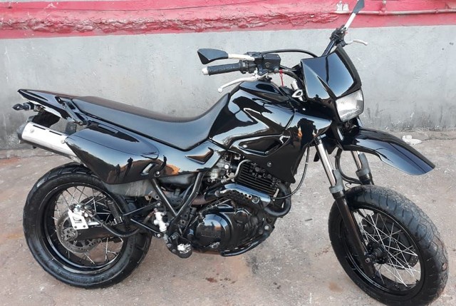 XT 600 E
