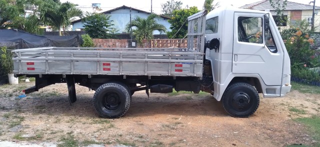CAMINHÃO AGRALE1800 MWM 4 CC