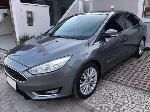 FORD FOCUS FASTBACK SE PLUS 2.0 AUT.