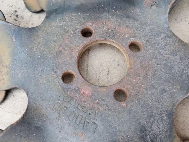 Hélice de motor MWM 229/6cc caminhões Ford F11000/13000/14000 /92 usada  - Foto 4