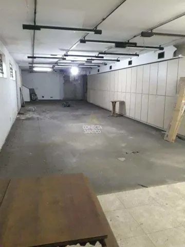 Prédio de 3 andares a venda em Santos Cod: 152