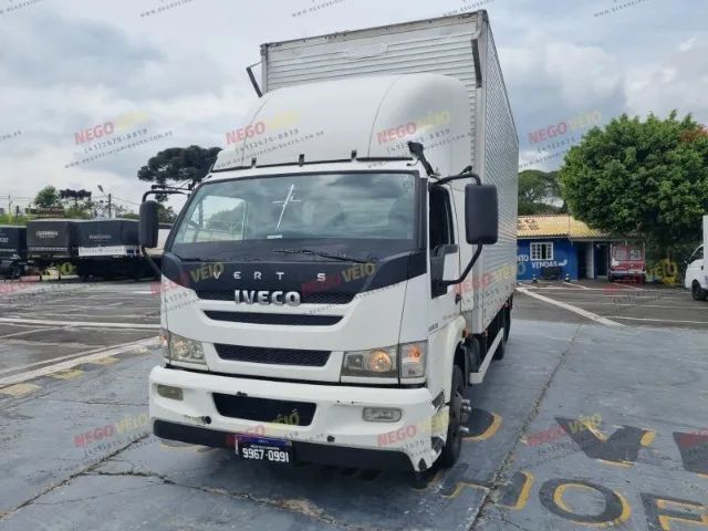 Iveco Vertis 90V18 Ano/Modelo:2012/2013