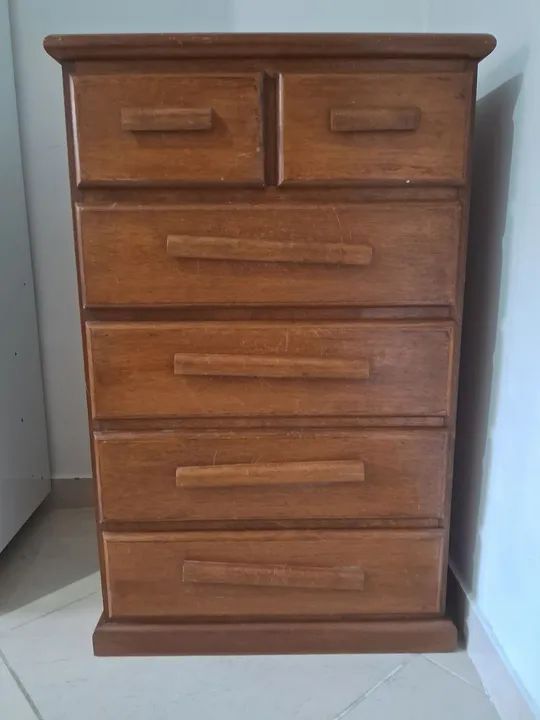 Cômoda de madeira (Usada em quarto infantil mas serve adulto também) - Foto 2