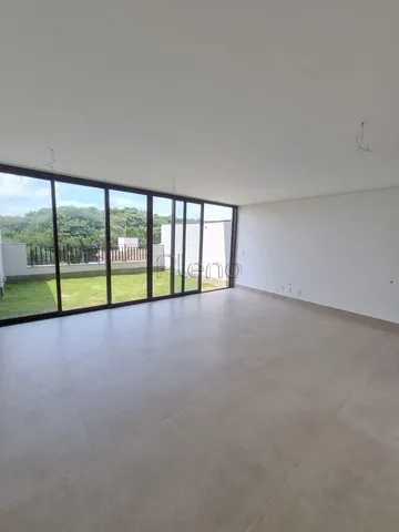 Sobrado à venda com 3 suítes no Bairro das Palmeiras em Campinas