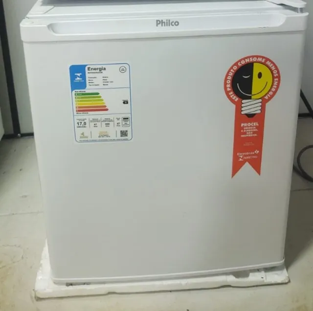 Frigobar Philco 45L 1 Porta Degelo Com garantia Impecável.