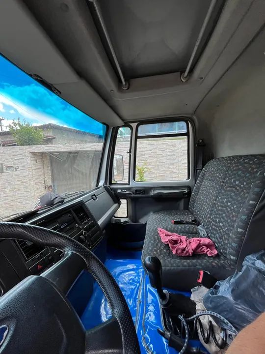 FORD CARGO 816 ANO 2015 - Foto 9