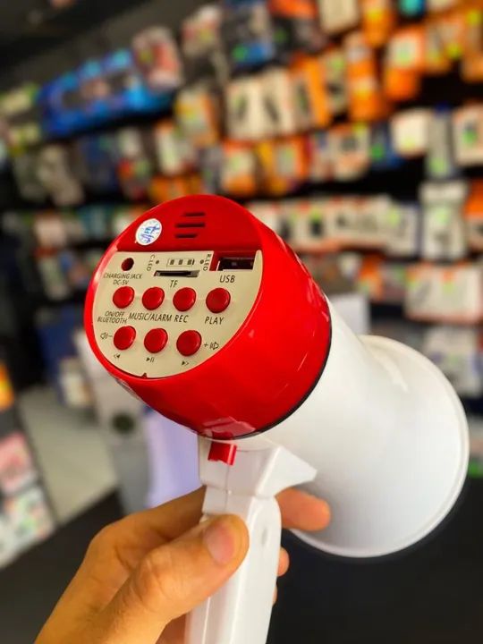 MEGAFONE RECARREGÁVEL COM SIRENE E GRAVADOR - Foto 2