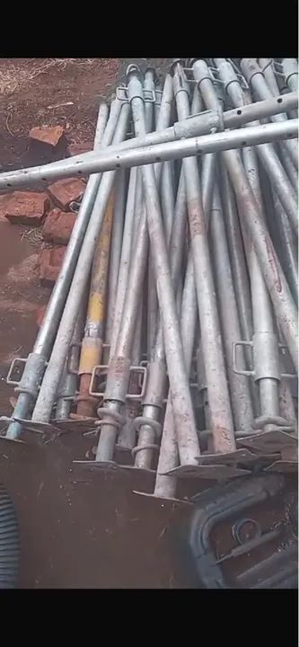 Conjunto de escoras metálicas para construção - Foto 2