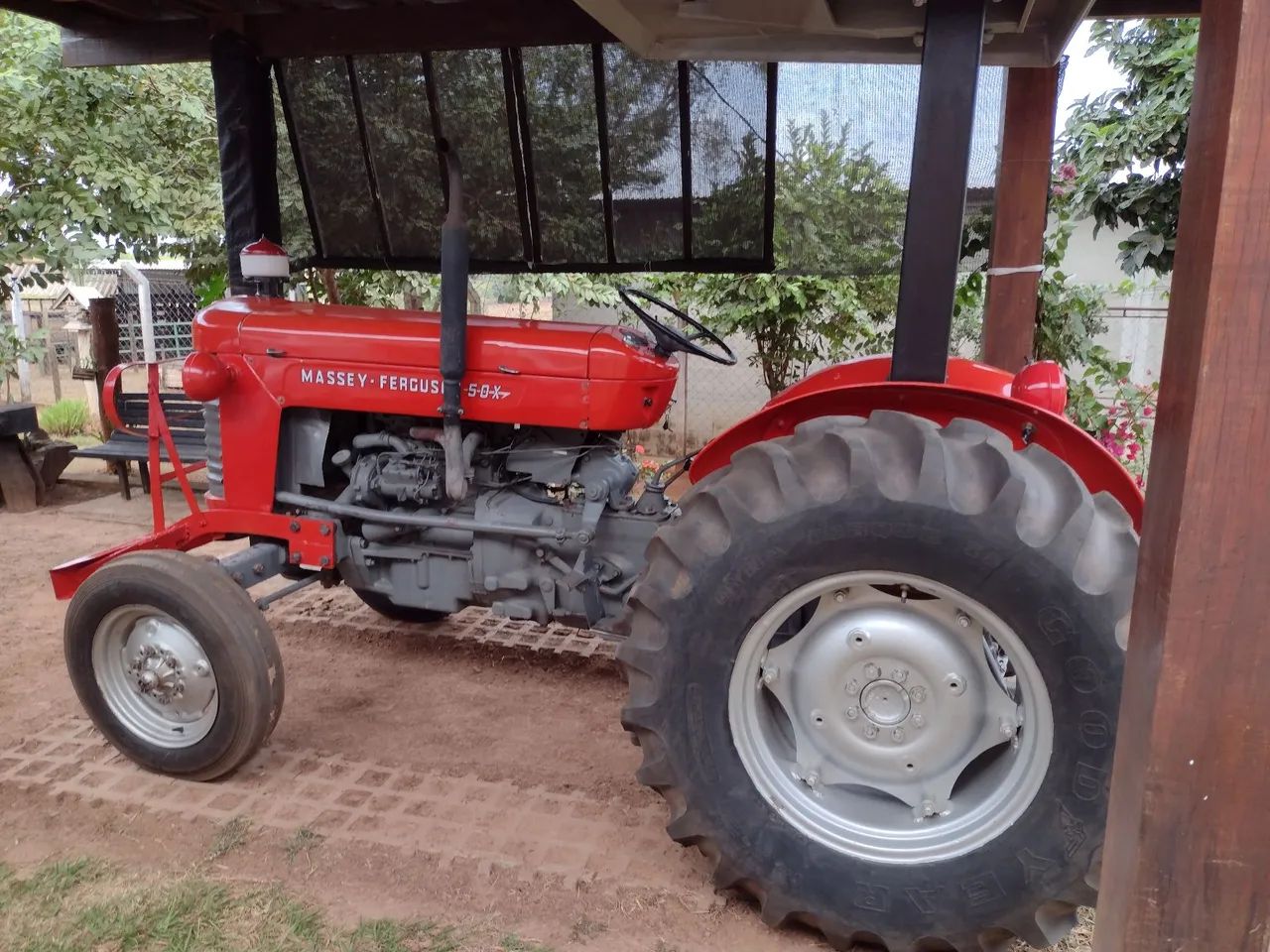 Trator MF 50X - Tratores e máquinas agrícolas - Jardim Yolanda, São ...