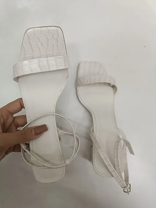 Sandália off White