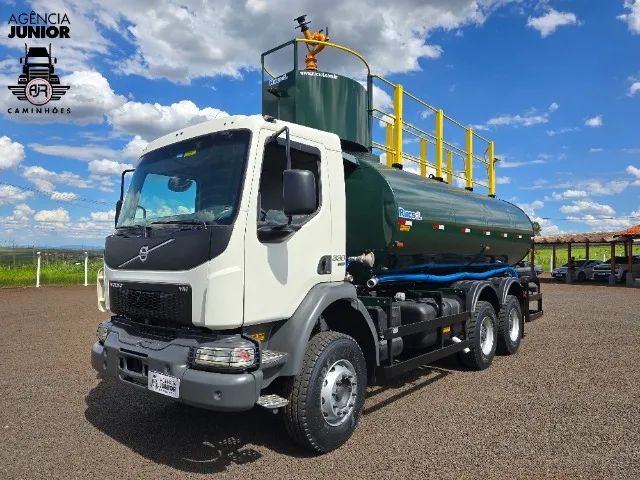 Volvo VM 330 ano 2022 traçado bombeiro 20.000L novo, sem uso.  - Foto 3