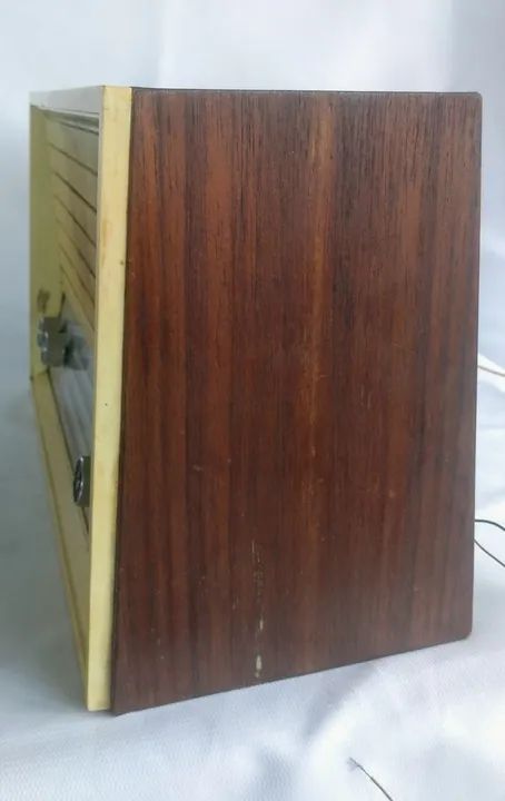 Vintage - Rádio Campeão mod. Itamaraty - anos 60 , funcionando - Foto 2