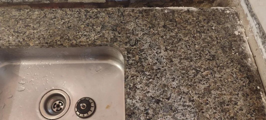 Pia de cozinha em granito  - Foto 3