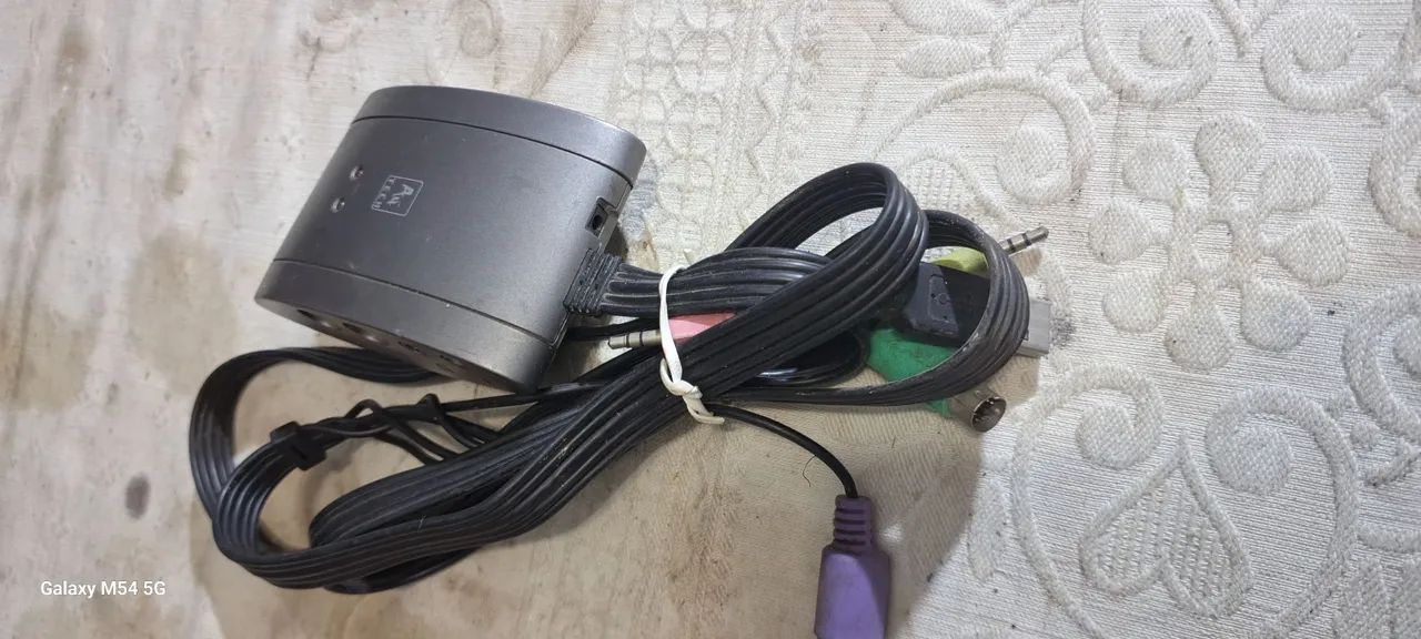 KVM Switch 2 Portas - A-Tech - Usado - Foto 3