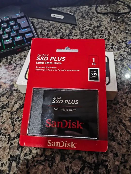 SSD SanDisk Plus 1TB - Novo