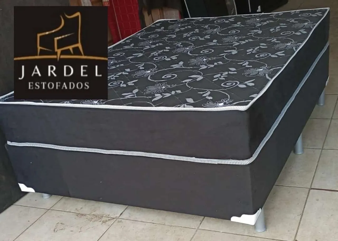Camas box casal e solteiro novas